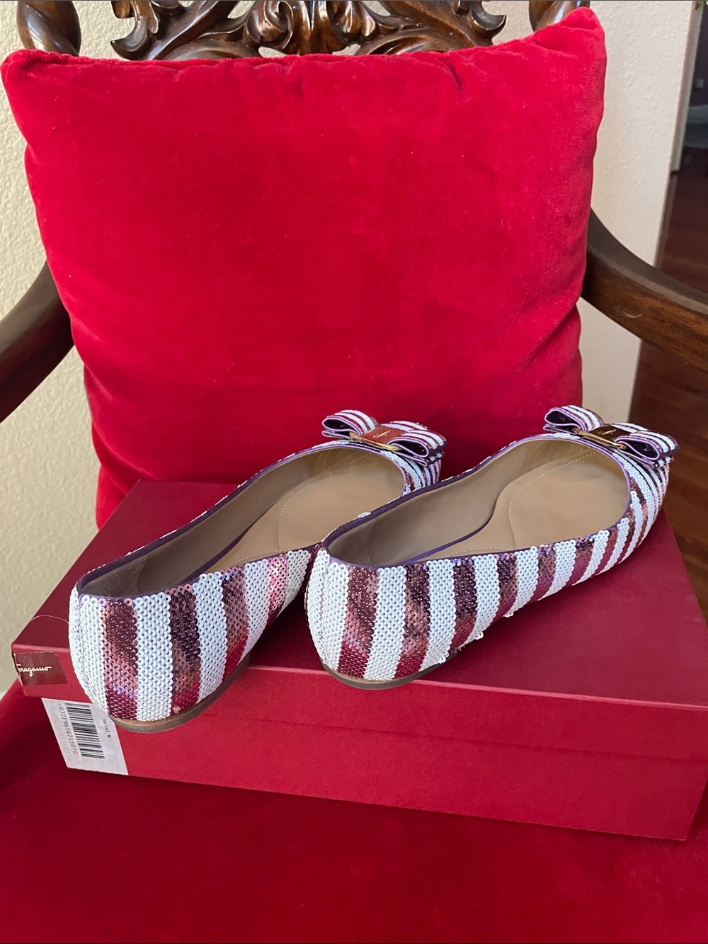 Salvatore Ferragamo shiny Striped lavender , White and Purple Vara Bow Flats - Picture 3 of 5